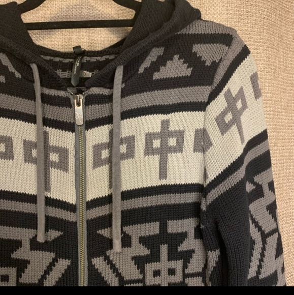 RDS zip up knit sweater - Picture 4 of 12